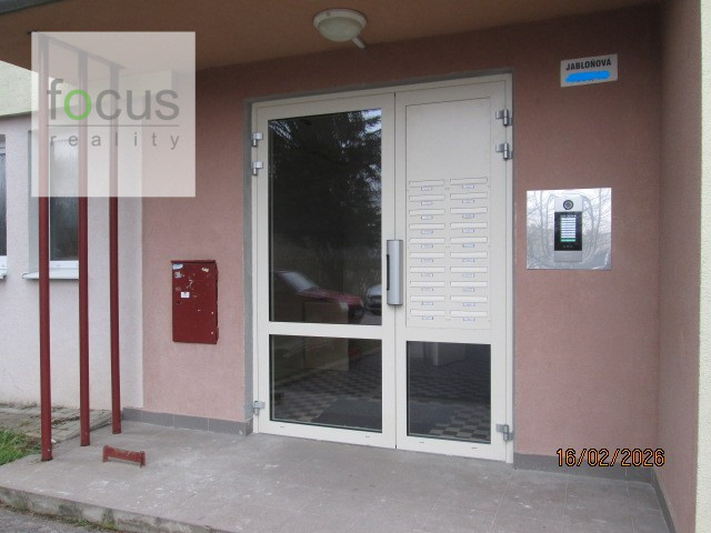 Predám 1i byt Podborová - 6