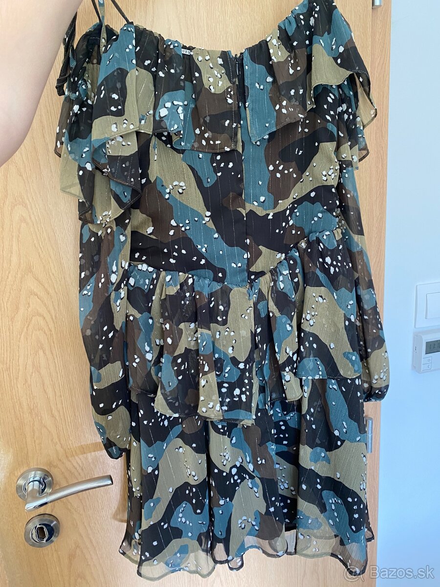 Damske maskacove saty guess - 6