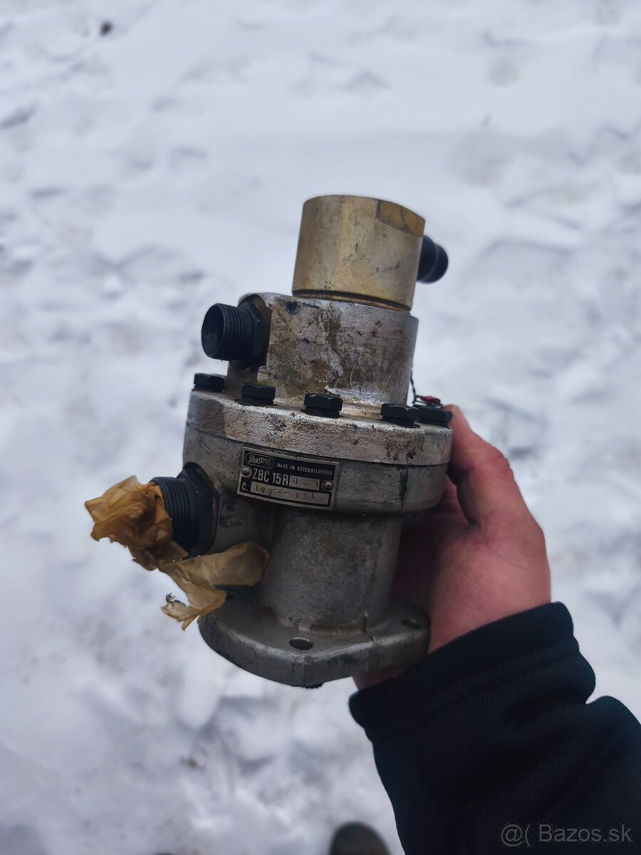 Tatra 148 138 v3s - 6