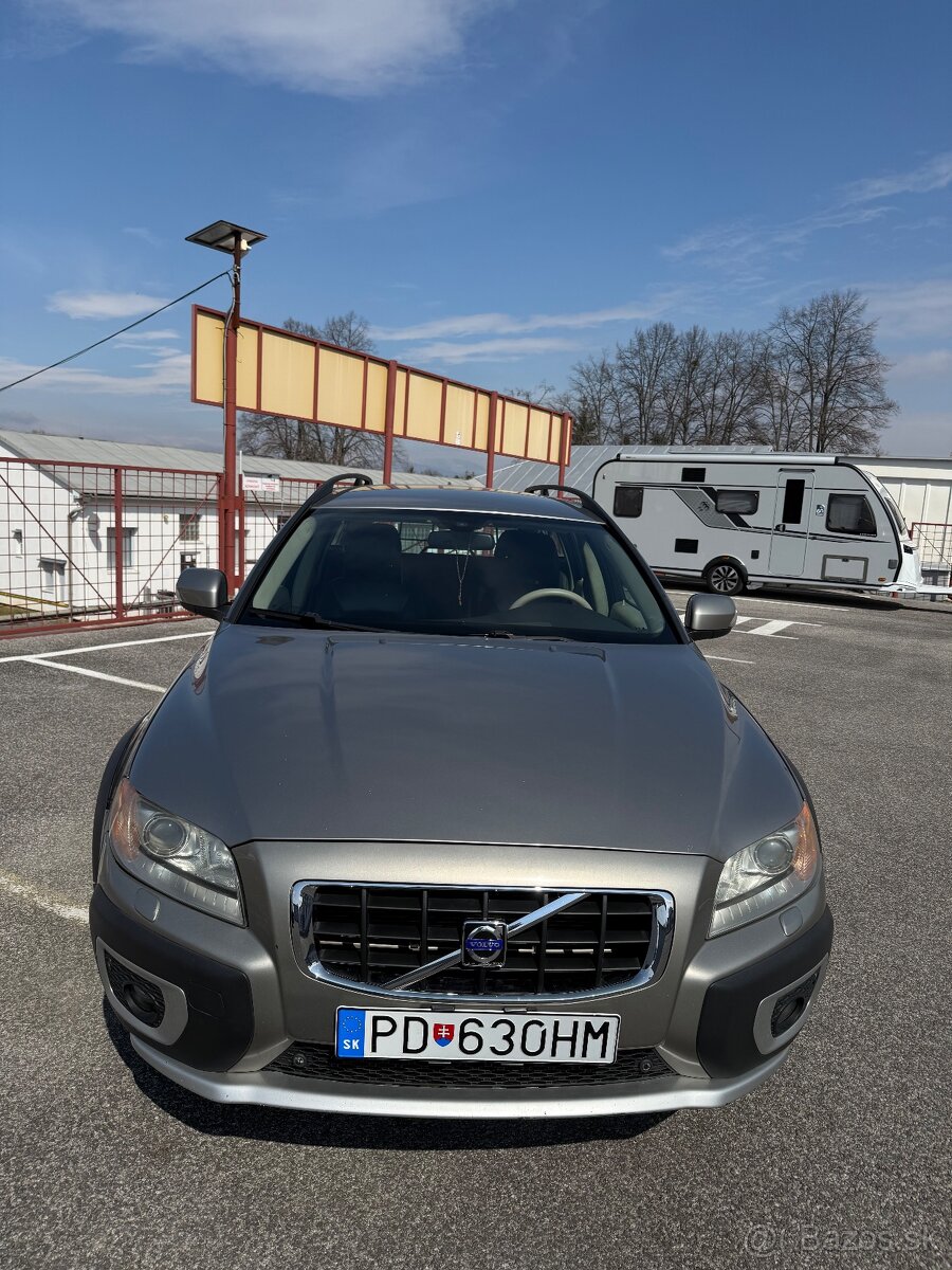 Volvo XC 70 - 6