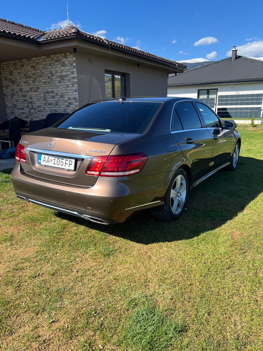 Mercedes E350 4matic - 6