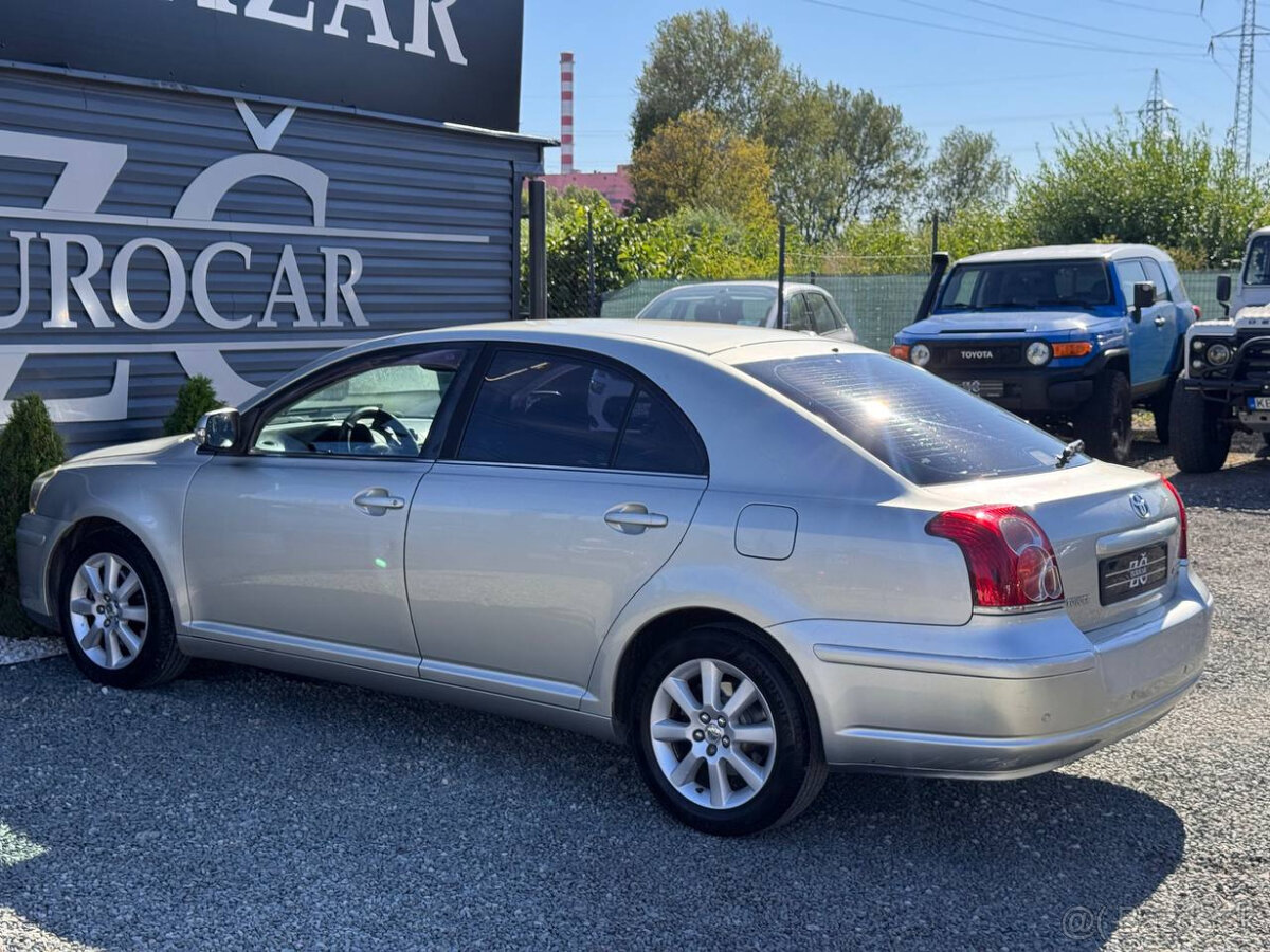 Toyota Avensis 2.0 D-4D - 6