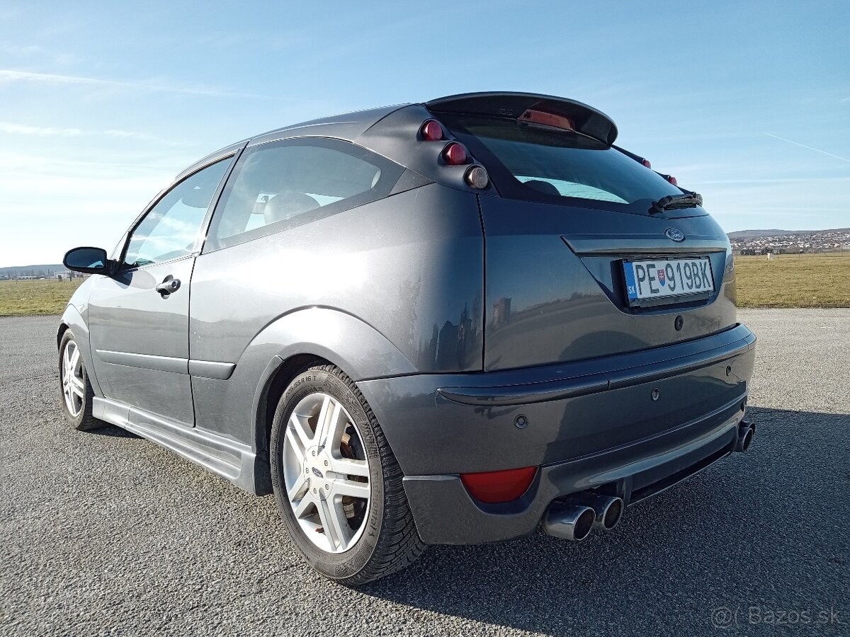 FORD FOCUS ST170 - 6