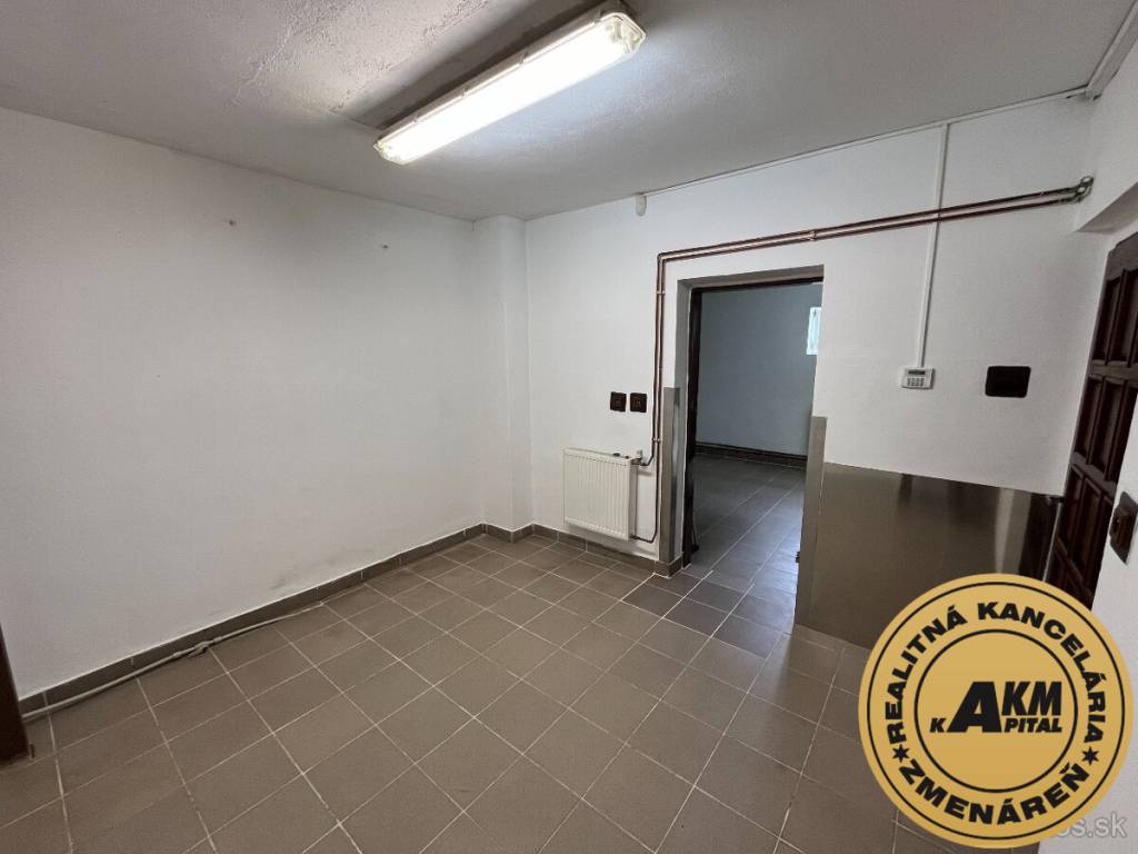 Obchodné priestory Turzovka centrum 65 m2 na PRENÁJOM - 6