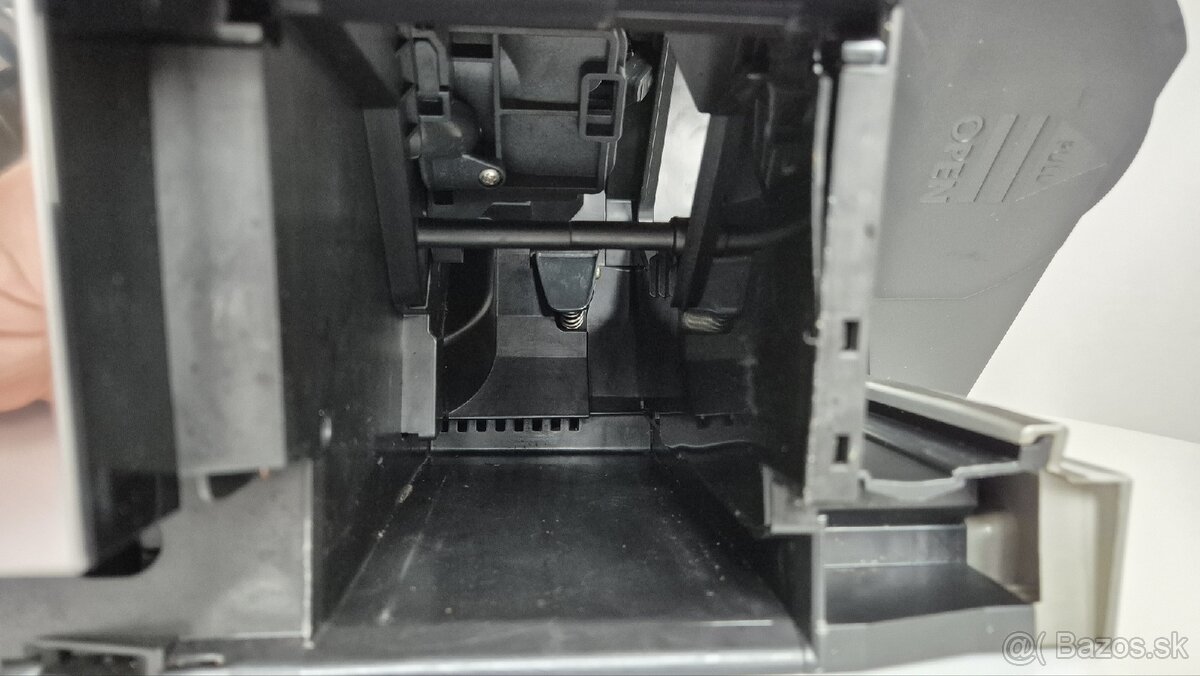 Kavovar DeLonghi PrimaDonna Elite - 6