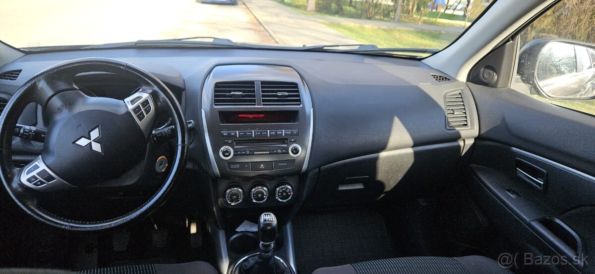 Mitsubishi ASX - 6