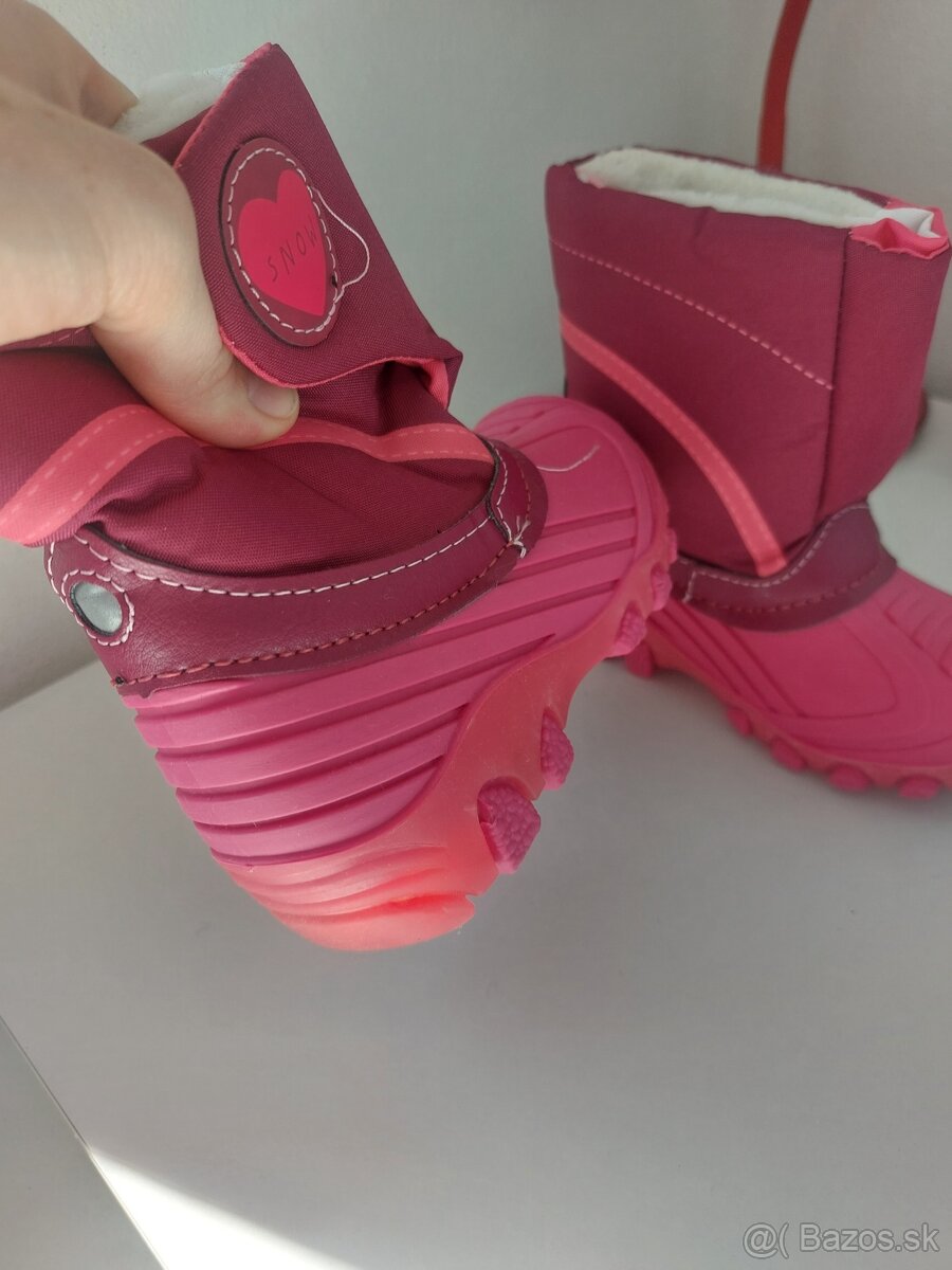 Zimné blikajúce zateplene čižmy veľ.23 - 6