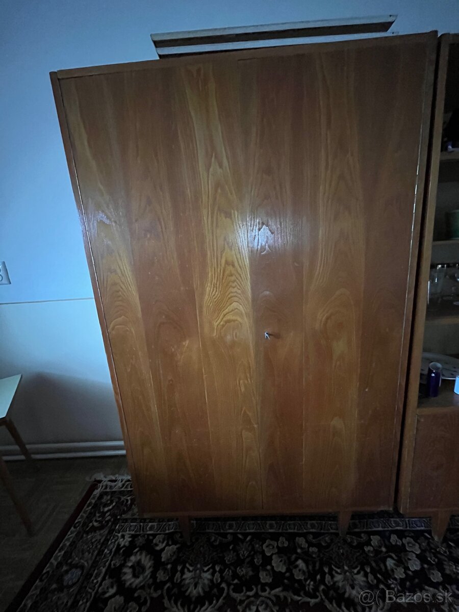 Predám starožitné skrine - 6