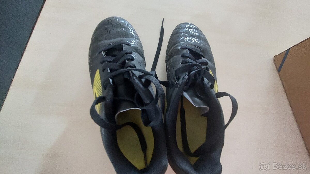 Predam kopacky Umbro v.36 - 6