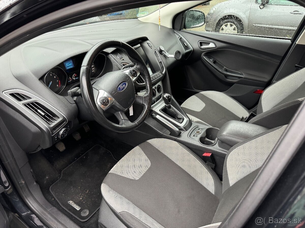 Ford fokus 1.5 benz 2014 rok - 6