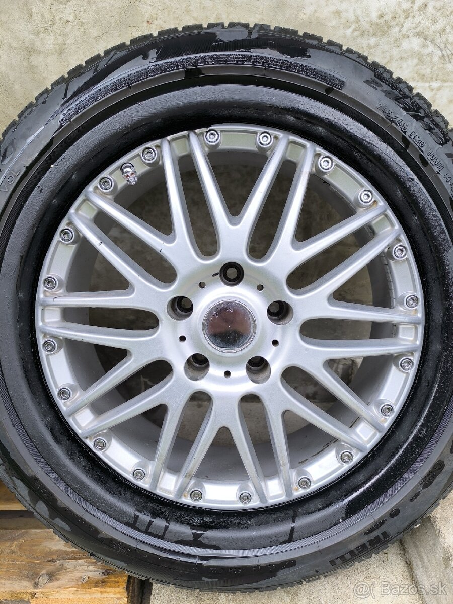Predám komplet disky 5x127 ,ET35 Pirelly 245/45R20 - 6