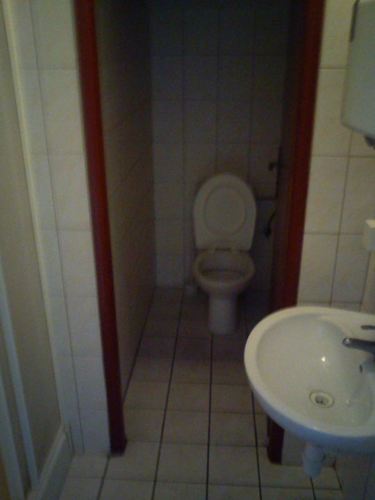 Dom na obchodné účely, Nitra - 6