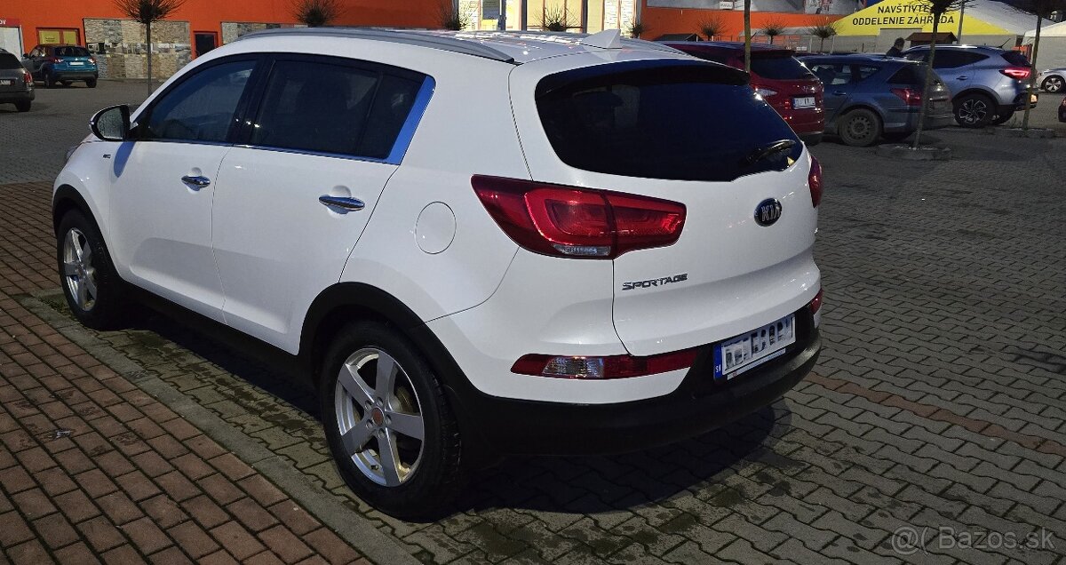 Kia Sportage 2.0 CRDi 135kW AWD - 6