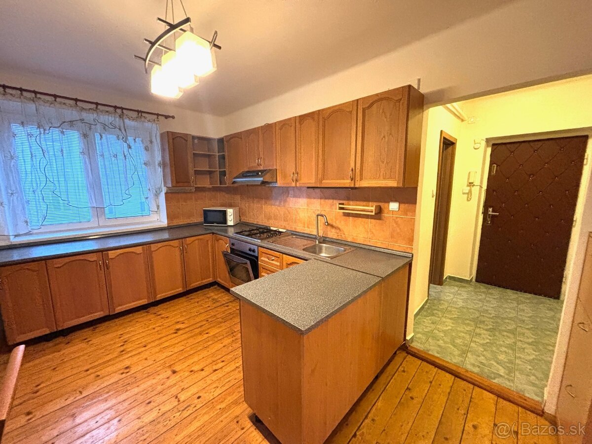 Na predaj ponúkame 2 - izbový byt v HC - 6