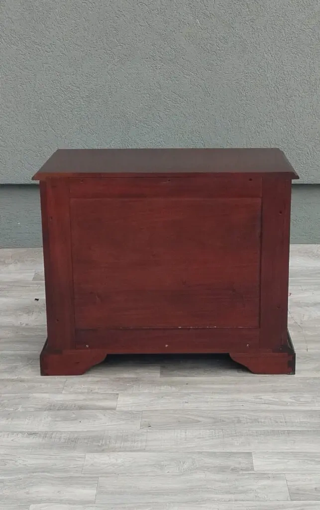 Komoda s 3 zásuvkami. - 6