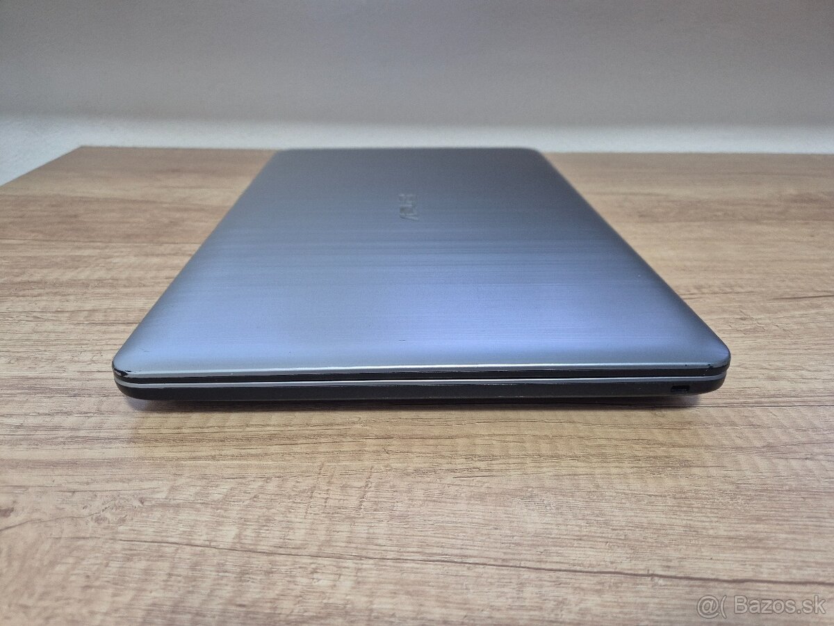 Asus Vivobook X540BA /AMD A6-9225/4GB RAM/FHD/256GB SSD - 6