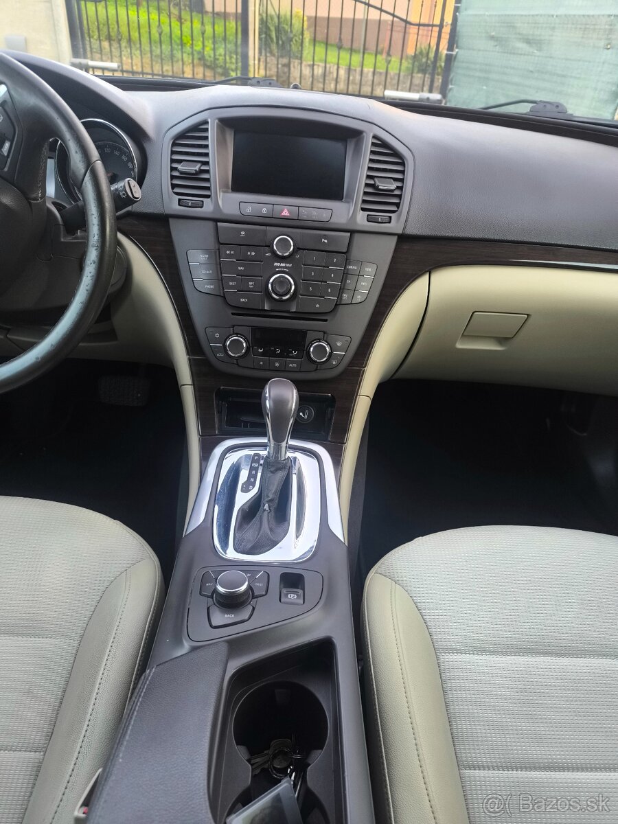 Predám Opel Insignia 2cdi. 2010 - 6