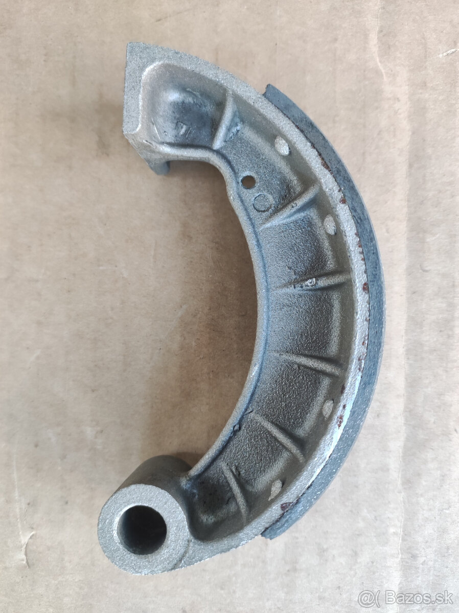 Brzdové čeľuste po repasii - 6
