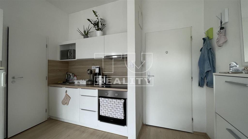 2 izbový byt, 29m2 + vlastne parkovacie miesto, Radvaň -... - 6