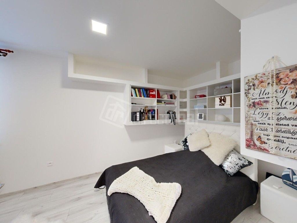 Prenájom 2 izbového bytu Dunajská Streda - 6