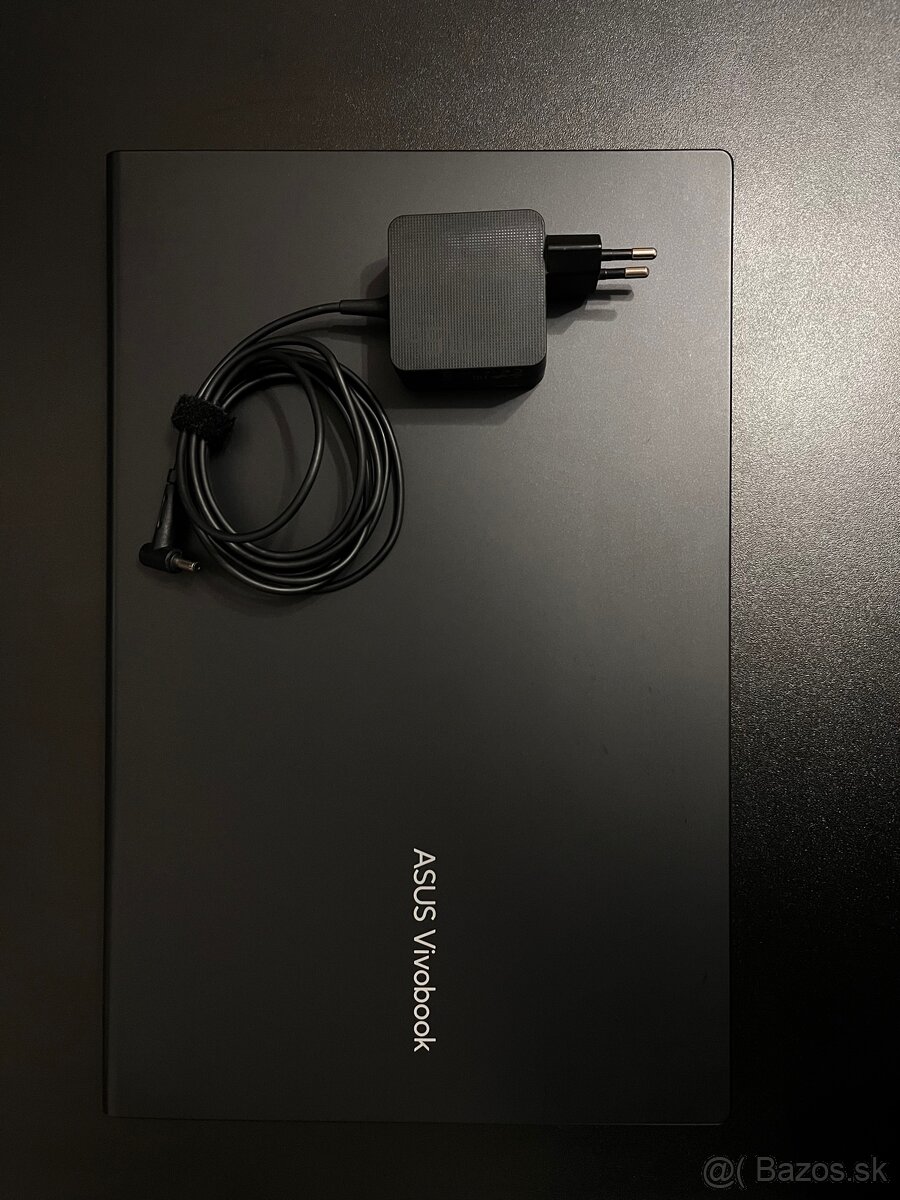 ASUS Vivobook 15.6”, intel i5, 512gb SSD, 8gb RAM - 6
