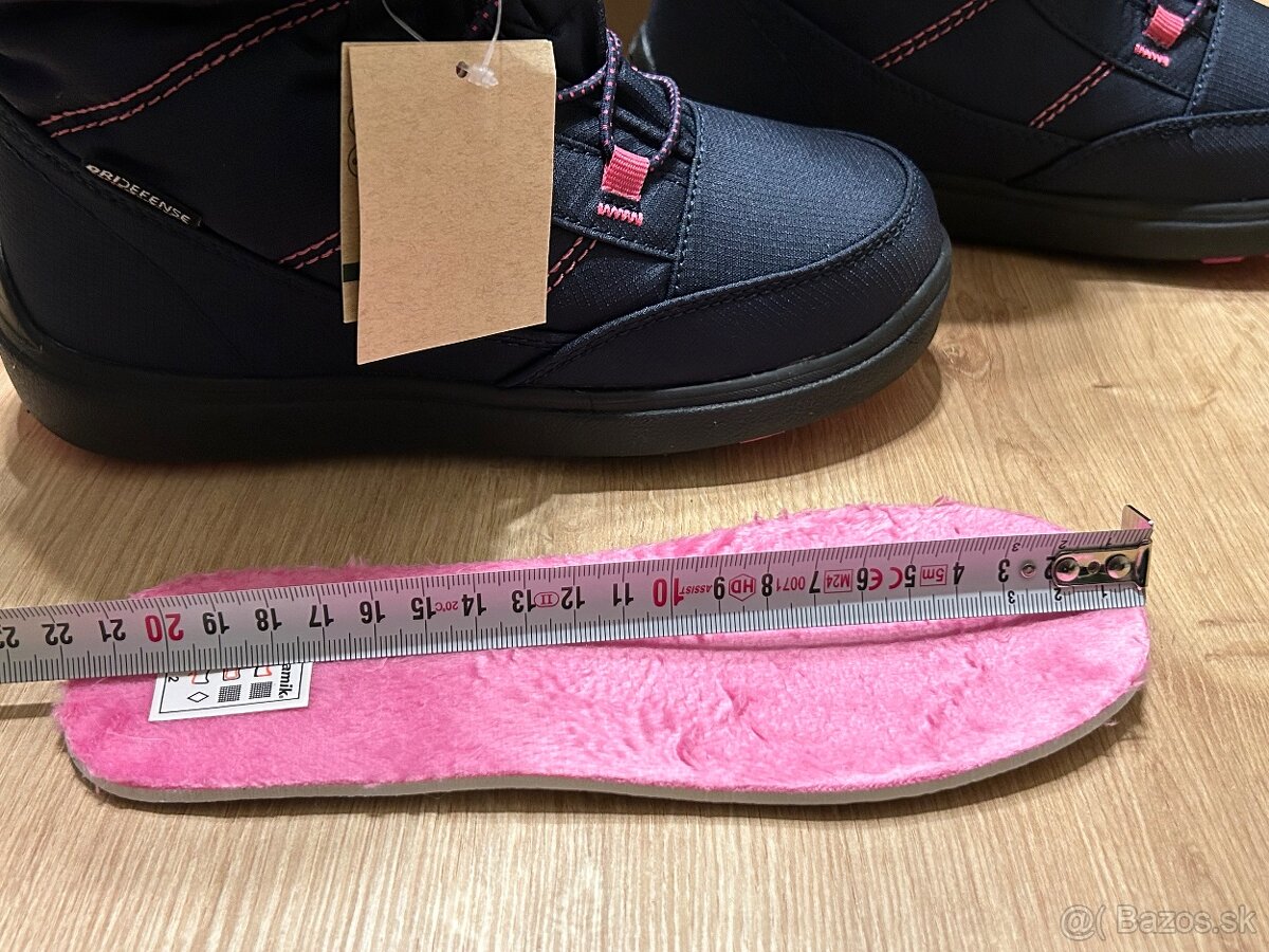 Snehule Kamik Stance2 velk.34 nove- nepremokavé. - 6