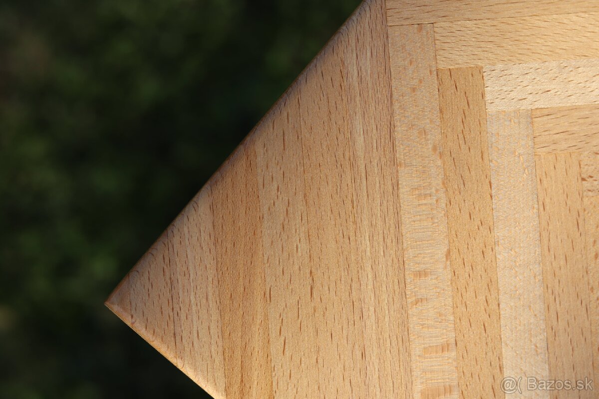 Jedálenský stôl - 6