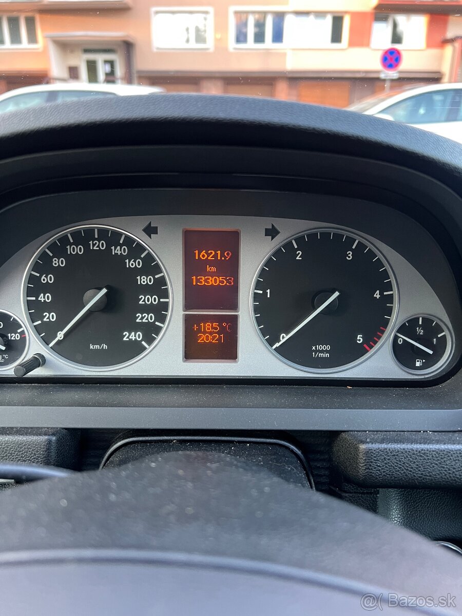 Mercedes-Benz B 180 W245 - 6