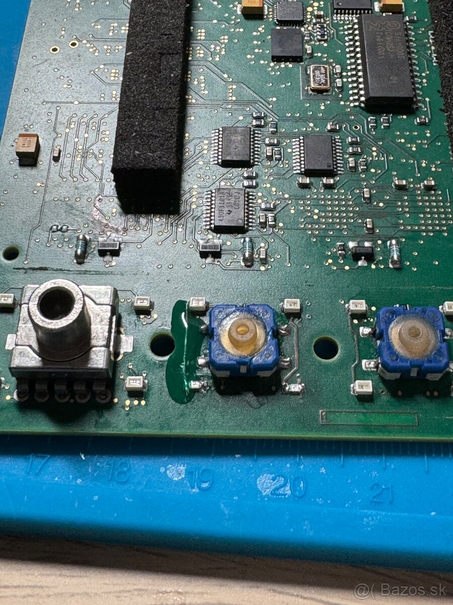 Servis mobilov, notebookov a elektroniky - 6