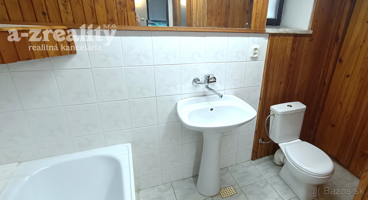 Na predaj zrekonštruovaný sedliacky dom v obci Dubník - 6