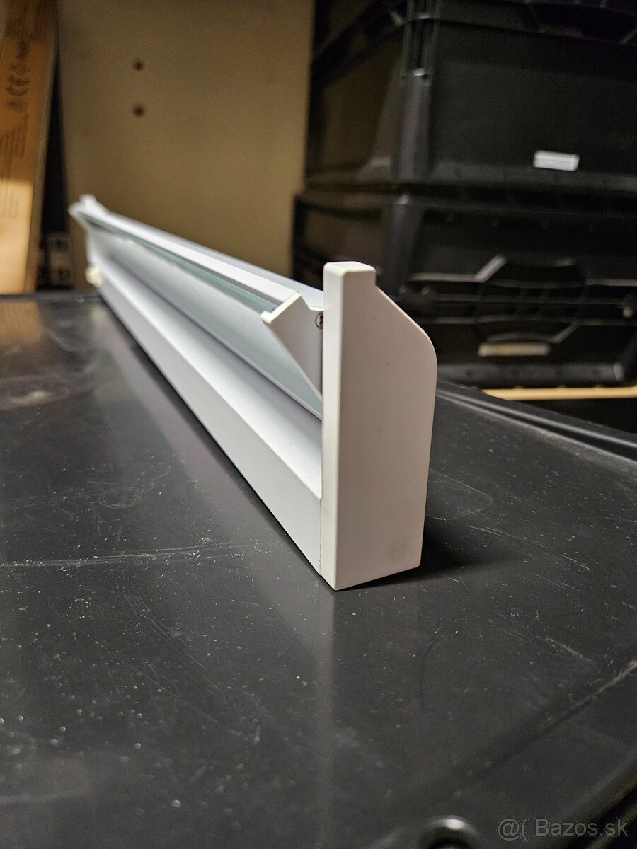 Nástenné svietidlo A - 13 W - 6