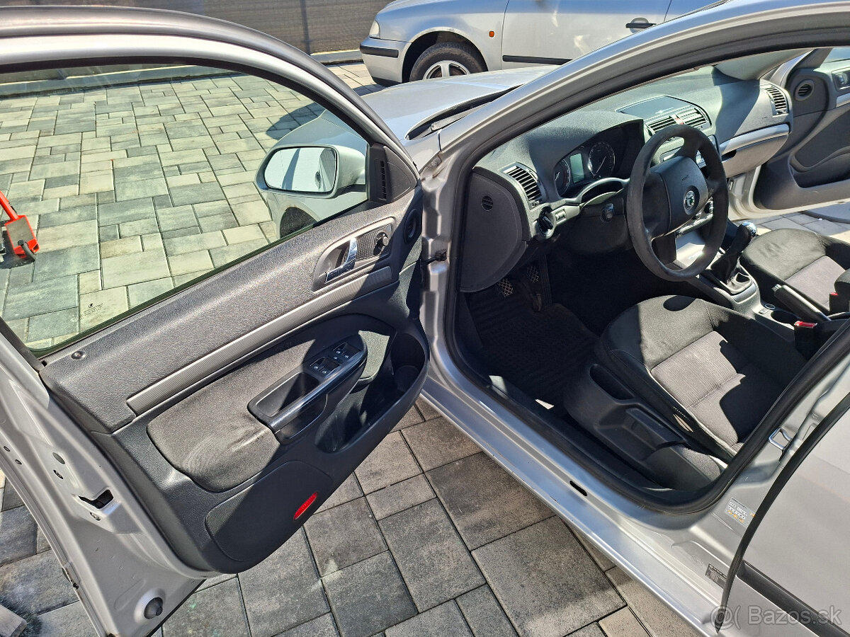 Škoda Octavia Combi 1.9 TDI - 6