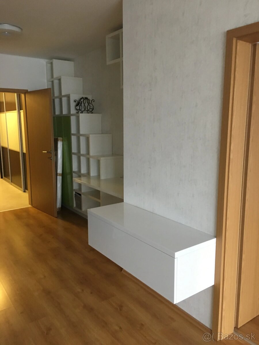 Priestranný 2 iz byt v novostavbe v Ružinove – čiastočne zar - 6
