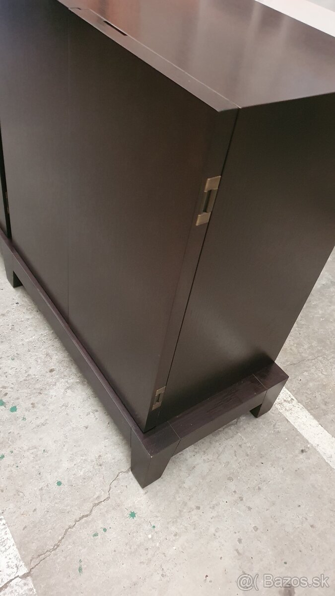 Komody 2 ks na drevenom podstavci,ZĽACNENÉ - 6