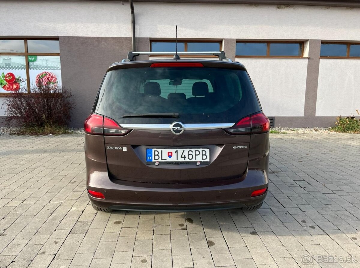 Opel Zafira Tourer 1.4 benzín + LPG - 6