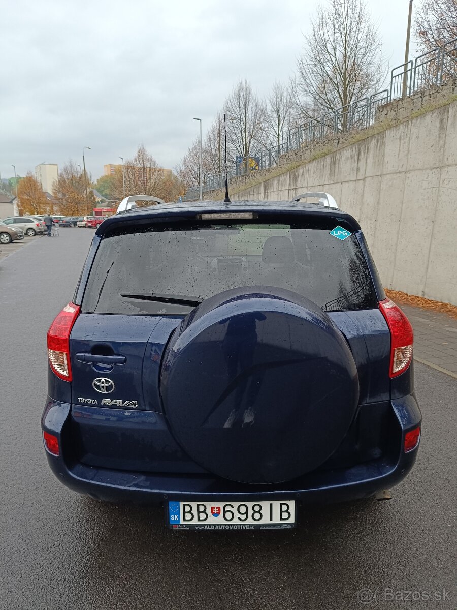 Toyota RAV4 2.0 + LPG - 6