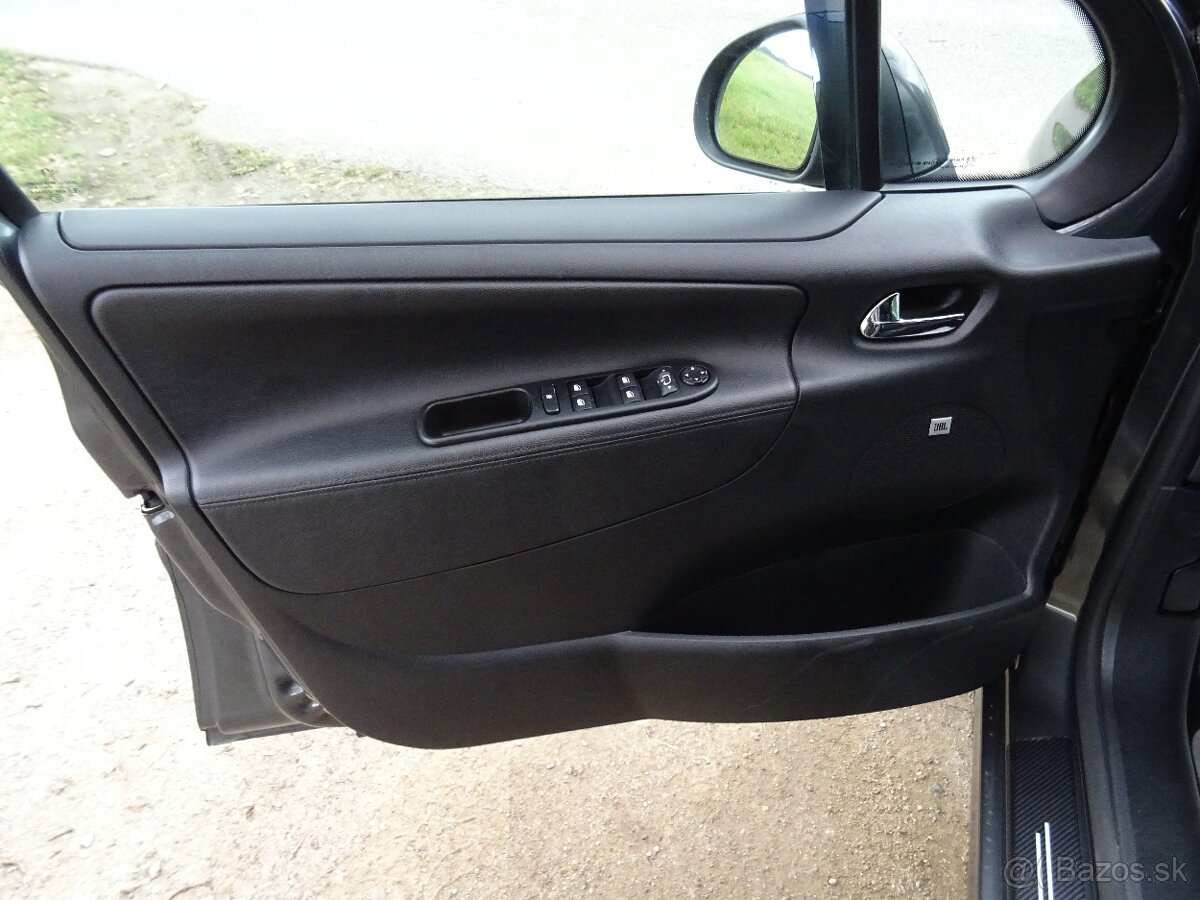 Peugeot 207 SW 1,6i 88kW Automat, Rezervováno - 6