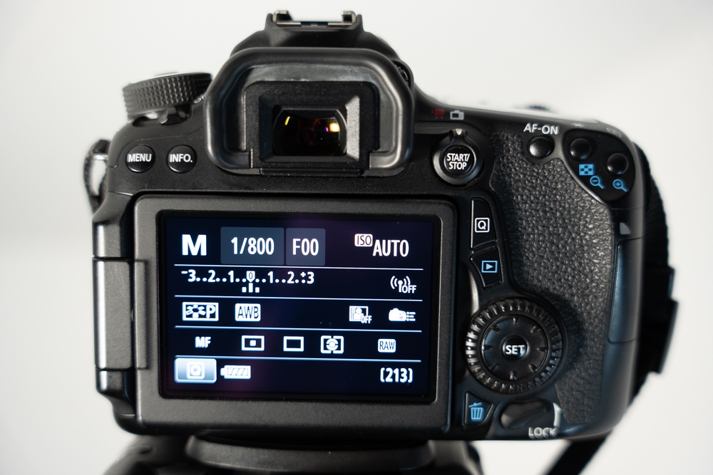 Canon 70D + Canon EF 50mm f/1,8 STM + Sigma 70–300mm 1:4_5.6 - 6