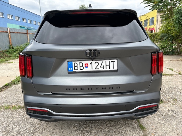 Kia Sorento 2.2 CRDi Platinum 7-miestna - 6
