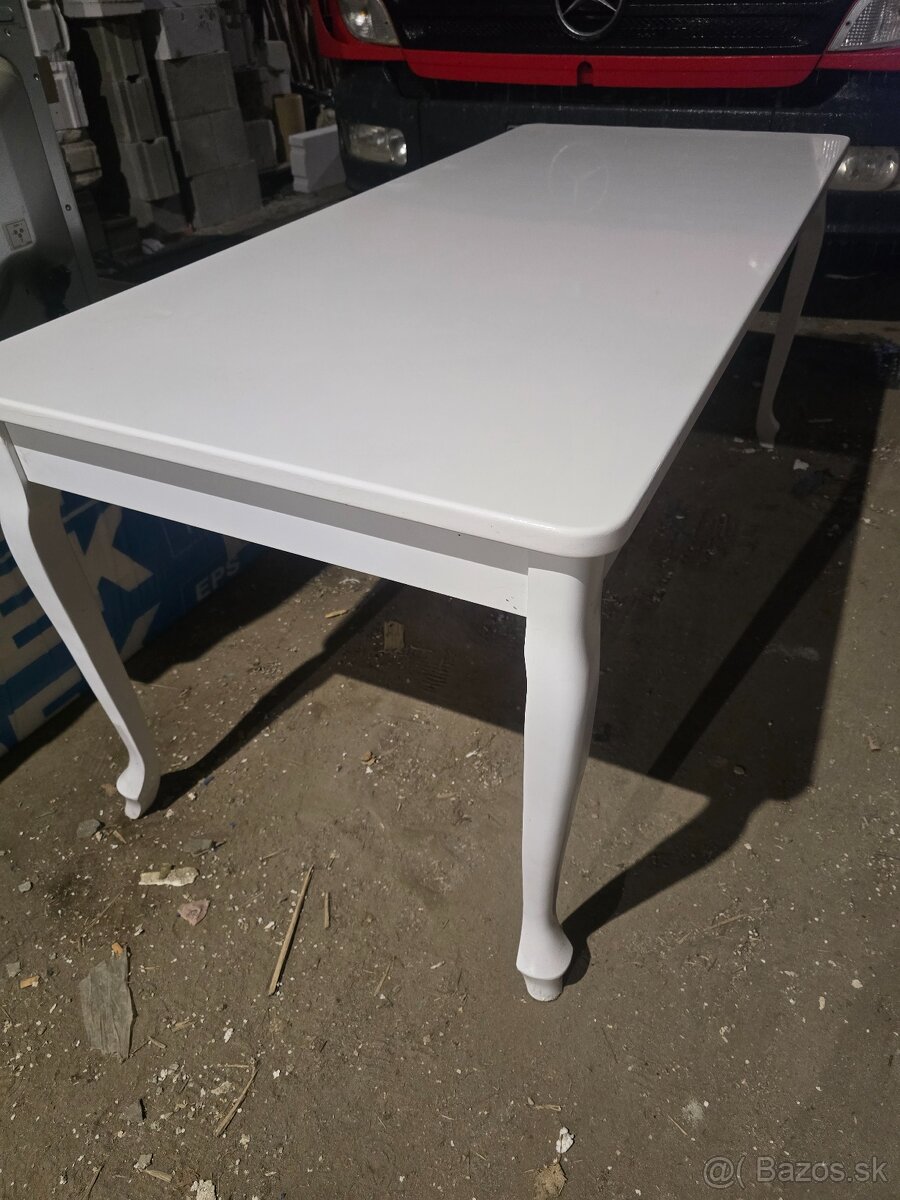 Jedálenské stoly - 6