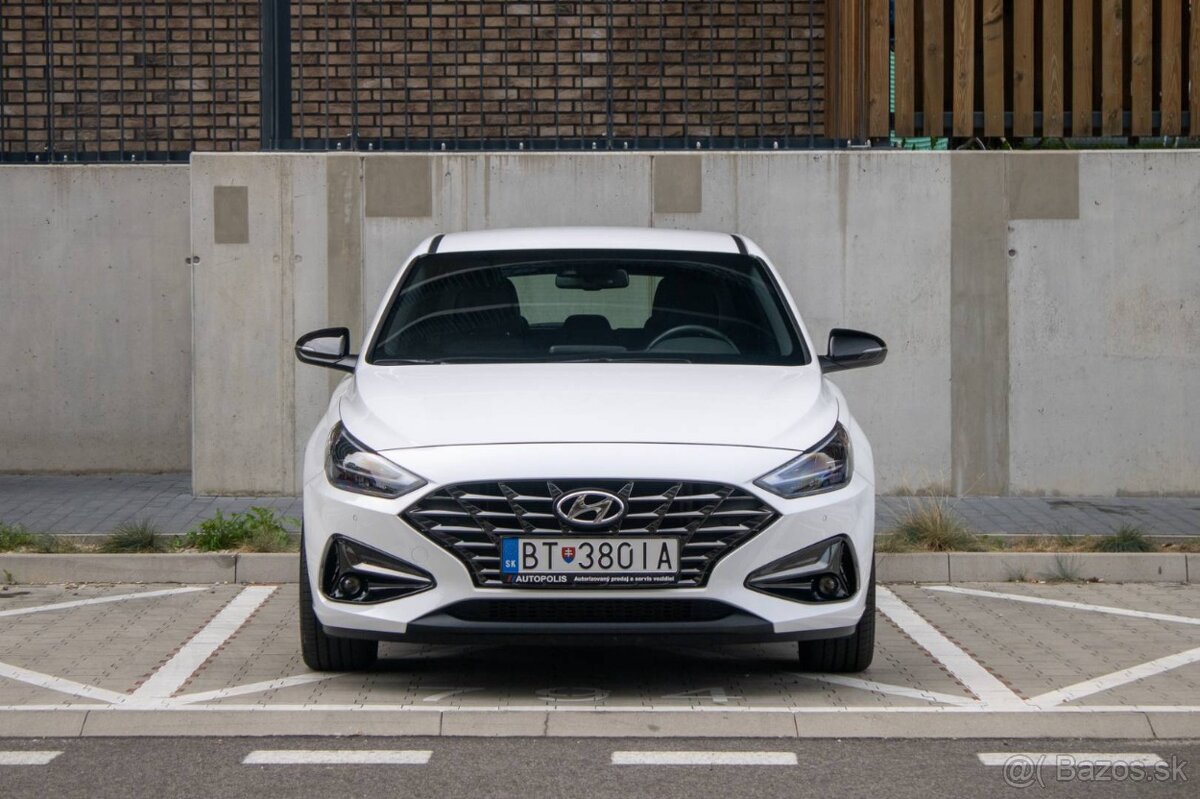 Hyundai i30 1.5 T-GDi mHEV iMT Play - 6