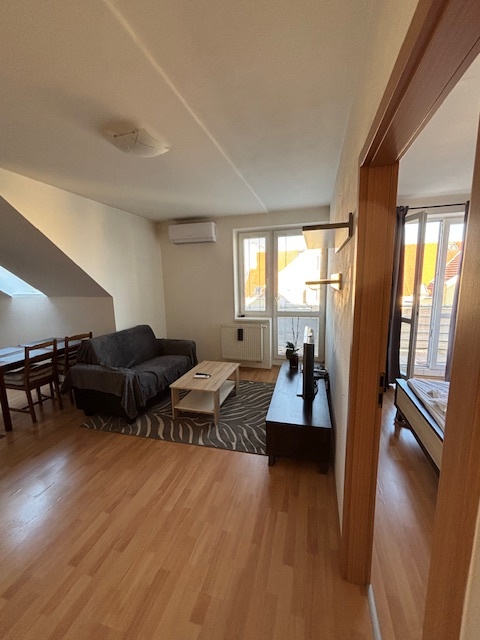 Prenájom 2 izbový byt Nitra Južná ul. - 6