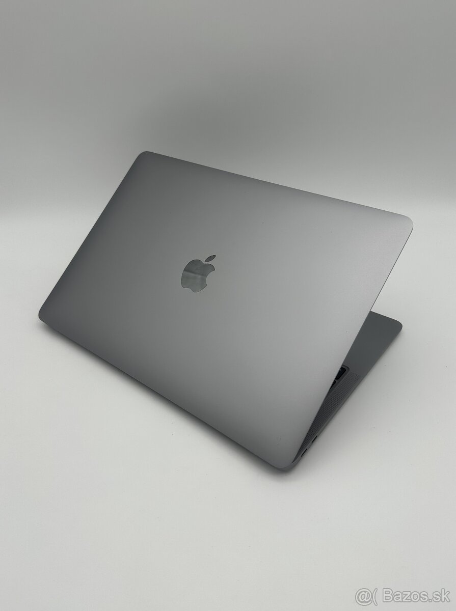 MacBook Air 13" M1 8/256GB Space Gray + ZÁRUKA - 6