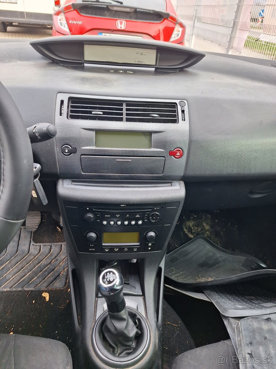 Citroen C4 1,6 16v 88kw , 2009 - 6