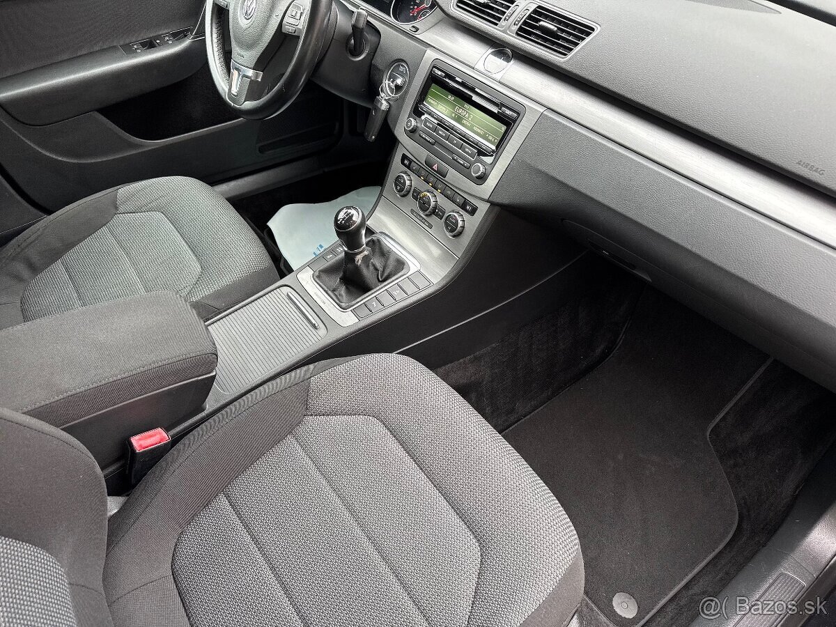 VW Volkswagen Passat 2.0 TDI 4-motion - 6