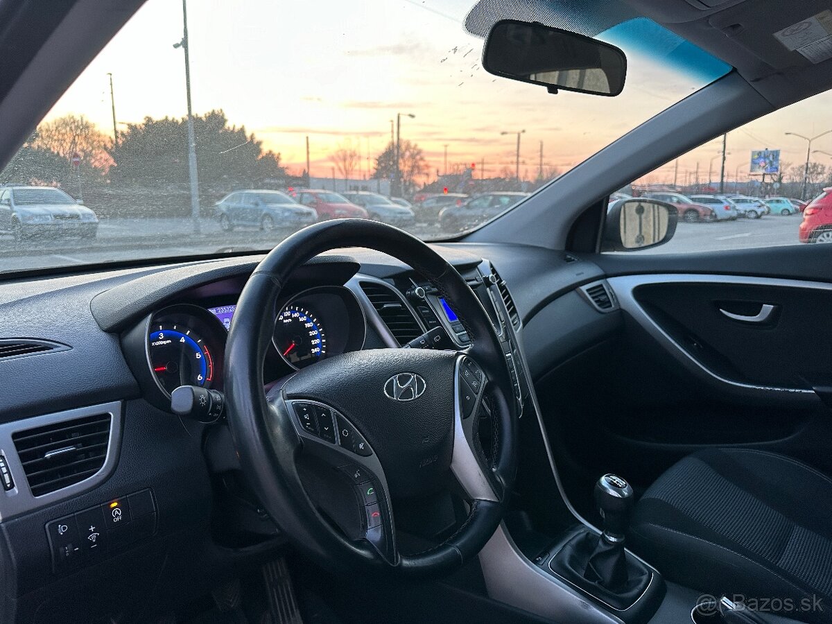 Predám Hyundai i30 1.6 Diesel - 6
