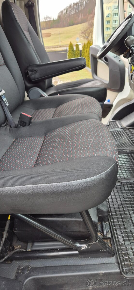 Predam Citroen Jumper2.0 HDI rok výroby 2017. - 6