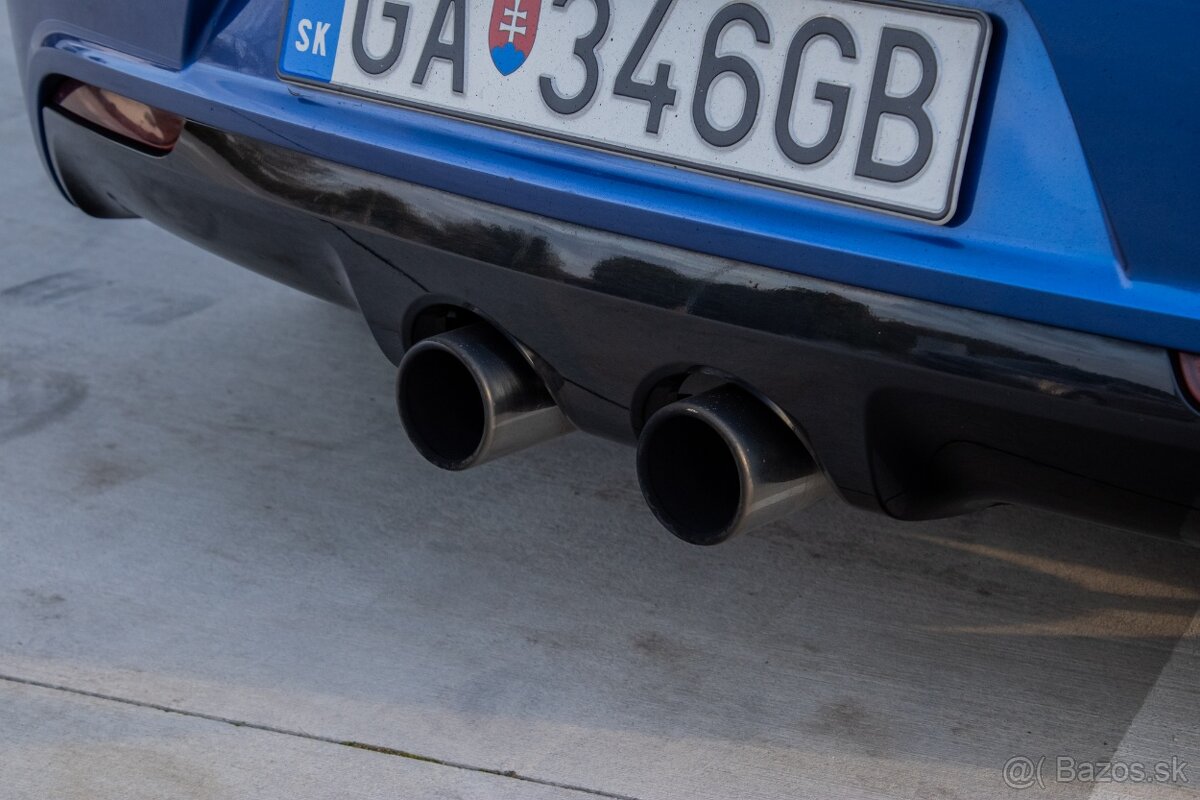 Volkswagen Golf 2.0 TFSI 270k R 4-Motion - 6