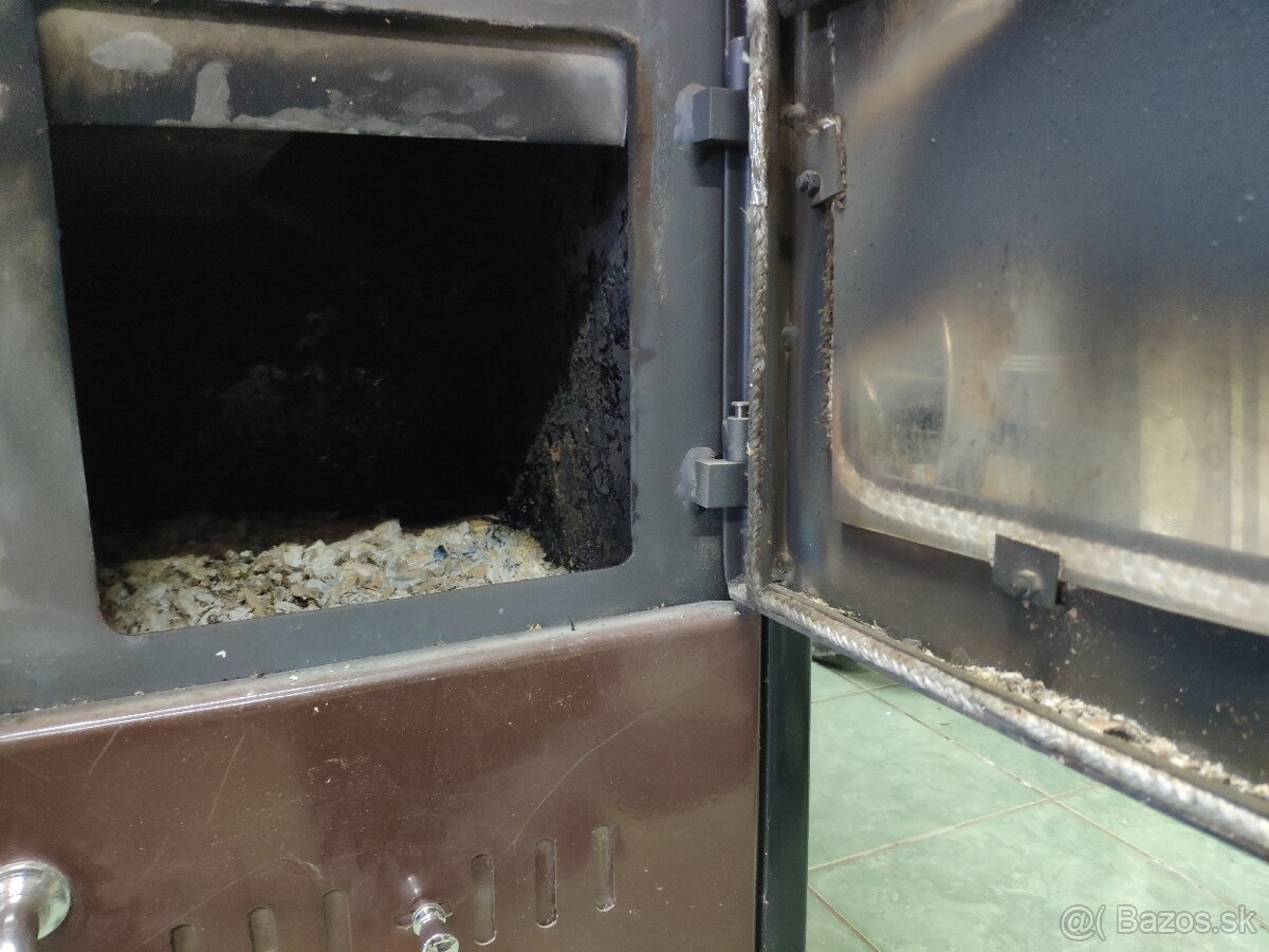 Teplovodný sporák KOPER 90 GE - 6