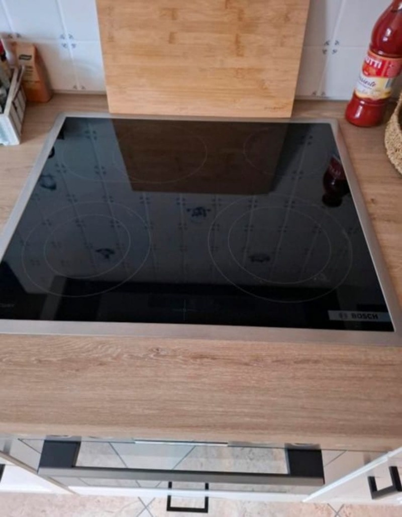 Venkovská kuchyně Nolte se spotřebiči,5894 - 6